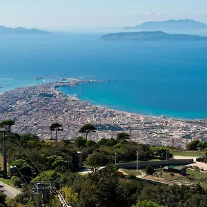 Sole, Mare E Trallallà , Rilievo Italia